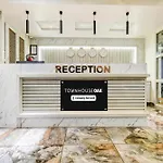 Super Townhouse Oak Ptc Mg Road